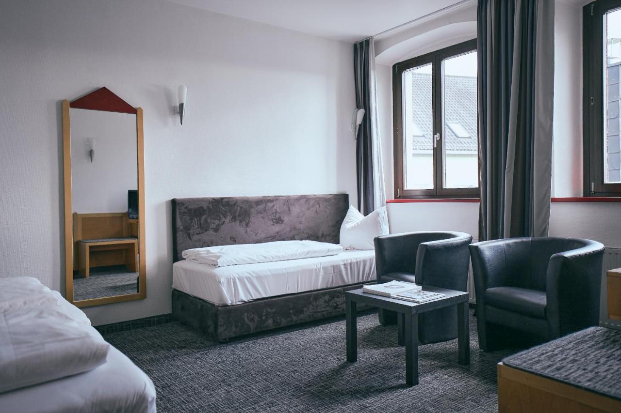 Hotel Roter Hahn 3*